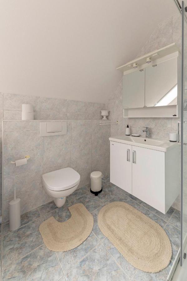 Apartma Mikelj 博希尼 外观 照片